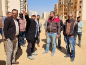 وزير الإسكان يتابع موقف تنفيذ وحدات" سكن لكل المصريين" بعددٍ من المدن الجديدة
