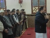 نفحات رمضانية.. صلاة التراويح من مسجد الصديق بقرية شرمساح بدمياط.. فيديو