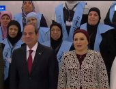 الرئيس السيسى والسيدة قرينته يصلان حفل تكريم المرأة المصرية والأم المثالية