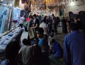 الشارع ممتلئ بالمصلين.. صلاة التراويح فى مسجد الإيمان بالأقصر.. فيديو
