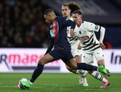 باريس سان جيرمان يواجه أولمبيك ليون للاقتراب من حسم لقب الدوري الفرنسي