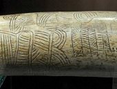 العلماء والخرائط.. أقدم خريطة وجدت على أنياب ماموث من 2500 عام
