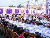 المصرية للاتصالات "وي" تحتفل بيوم اليتيم وتوزع الملابس الجديدة على 4000 طفل