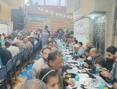 5 آلاف شخص على أطول مائدة إفطار جماعى بقرية مجريا في المنوفية.. فيديو
