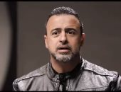 مصطفى حسنى بقناة الناس: الله لا يمل حتى تمل ويقبل منك القليل من العبادة