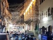 وسط أجواء روحانية.. صلاة تراويح اليوم 27 من رمضان بالأقصر (فيديو)