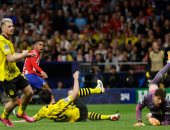 أتلتيكو مدريد يعبر بوروسيا دورتموند 2-1 فى ربع نهائى أبطال أوروبا.. فيديو