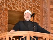 وزير الأوقاف من مسجد السيدة زينب: من علامات قبول الطاعة دوامها
