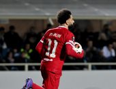 تقارير: مدرب ليفربول الجديد يتمسك باستمرار محمد صلاح وتجديد عقده