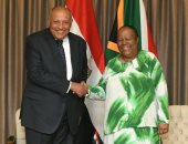 وزير الخارجية يجرى مشاورات سياسية مع نظيرته الجنوب أفريقية.. صور