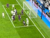 حكم الـvar عن هدف برشلونة الملغى: لا يوجد دليل على عبور الكرة خط المرمى