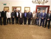 "غرفة الإسكندرية" تنظم اجتماعا للجمارك المصرية والليبية لبحث سبل التعاون