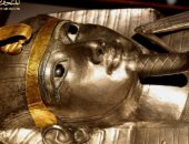 شاهد التابوت الفضي للملك بسوسنس الأول من مقتنيات المتحف المصري