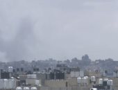 القاهرة الإخبارية تعرض مشاهد لقصف رفح الفلسطينية وتصاعد ألسنة الدخان