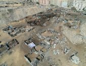 وزير الإسكان: جار الانتهاء من"أول مشروع إغلاق آمن لمقلب نفايات فى مصر"