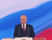 القاهرة الإخبارية تبث مراسم تنصيب بوتين لفترة رئاسية جديدة
