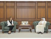 وزيرة الثقافة تلتقى نظيرها القطرى لبحث سبل دعم التعاون المشترك