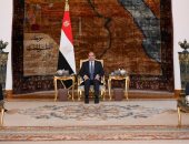 الرئيس السيسي يستقبل رئيس وزراء الأردن ويتلقى تحيات الملك عبد الله الثانى