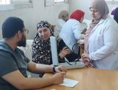 الكشف على 278 حالة بقافلة طبية مجانية لجامعة بنها بقرية مشتهر طوخ