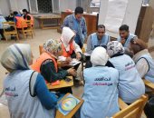 متطوعون من صندوق علاج الإدمان يجوبون شمال سيناء للتوعية بخطر المخدرات.. صور