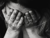 خبراء.. تغيرات بسيطة فى طريقة التفكير تساعد على تخفيف الشعور بالألم المزمن