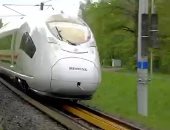 شاهد أول قطار كهربائي سريع يتم تصنيعه لمصر فى ألمانيا.. صور
