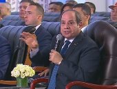 الرئيس السيسى: مشروع مستقبل مصر بحجم 4 محافظات كبار وتنفيذه فى وقت قصير