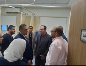 وكيل صحة كفر الشيخ يطمئن على الفلسطينيين بمستشفى حميات دسوق
