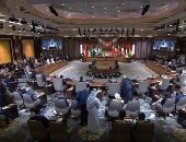 القمة العربية تؤكد ضرورة إنهاء الأزمة السورية