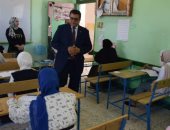 وكيل تعليم جنوب سيناء يتابع امتحانات الشهادة الإعدادية بمدارس الطور