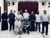 مطران الكنيسة اللاتينية بمصر يلتقى رؤساء الرهبانيات الرجالية