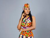 اليوم العالمي لأفريقيا.. أجمل 6 تصميمات لفساتين أفريقية مبهجة وأنيقة