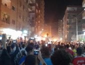 احتفالات جماهير الأهلى فى الشوارع بعد التتويج الأفريقى.. فيديو