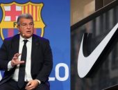 برشلونة ينتظر شركة الملابس الرياضية لإنقاذ موسم الانتقالات