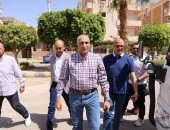 نائب رئيس "هيئة المجتمعات العمرانية" يتفقد مشروعات الإسكان والمرافق بمدينة طيبة الجديدة