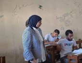 رئيس "رعاية الطلاب" تتفقد لجان البلاغة بامتحانات الثانوية الأزهرية بالإسكندرية