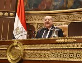 رئيس مجلس الشيوخ يهنئ الرئيس السيسى والشعب المصرى بعيد الأضحى المبارك
