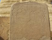 قصة مصرية قديمة.. كيف جعل ملوك الفراعنة حكمهم مقدسًا؟