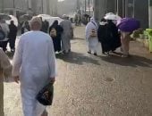 أمطار الخير تنهال على حجاج بيت الله الحرام بمشعر منى.. فيديو
