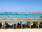 طقس معتدل وأجواء رائعة على شواطئ مرسى مطروح.. فيديو