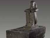 يوجد بالمتحف المصرى.. تمثال مغطى بكتابات سحرية تحمى من لدغات الثعابين