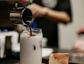 طريقة عمل كيك القهوة بالبلح.. ينفع على الفطار أو العشا
