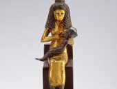 تمثال إيزيس معبودة الأمومة المصنوع من الذهب والبرونز.. أين يعرض؟