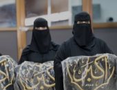 لأول مرة.. المرأة السعودية تشارك فى صناعة كسوة الكعبة وتغييرها.. صور