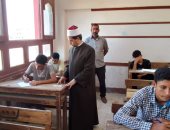 رئيس منطقة الإسماعيلية الأزهرية يتفقد لجان امتحانات الشهادة الثانوية
