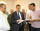 محافظ المنوفية يتفقد مستشفى رمد شبين الكوم لمتابعة انتظام سير العمل