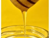 3 وصفات طبيعية بالعسل الأبيض لتفتيح ونضارة البشرة فى الصيف