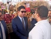 نائب محافظ سوهاج يتفقد السوق الحضري الجديد بمدينة ناصر