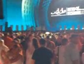"تليفزيون اليوم السابع" يرصد الإقبال الكبير على حفل تامر حسني فى مهرجان العلمين