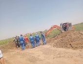 محافظ الإسماعيلية يتابع الانتهاء من أعمال توصيل المياه لمنطقة ترعة عبد ربه